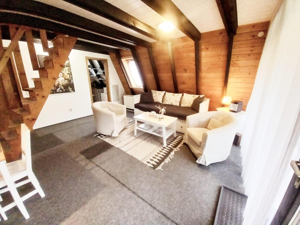 Gemuetliches Ferienhaus Mit Sonniger Terrasse Frankenwald Naehe Badesee Smart-Tv Lichtenberg  Εξωτερικό φωτογραφία
